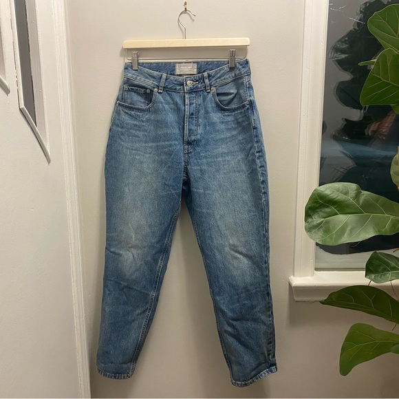 Everlane '90s Cheeky Hourglass Jean - Picture 3 of 4